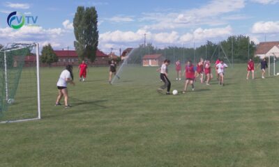 Leányfoci00000000