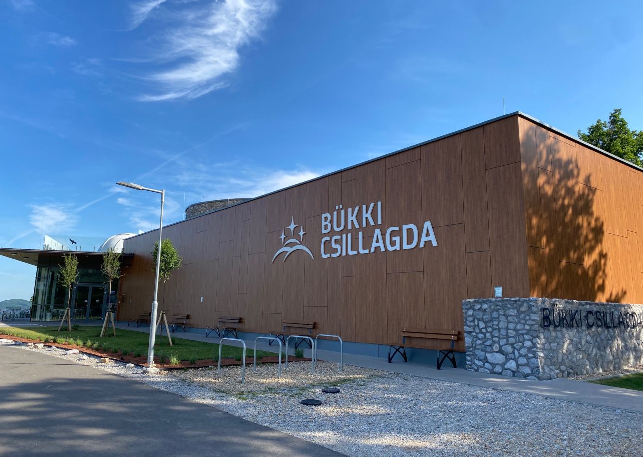 Bukki Csillagda FB