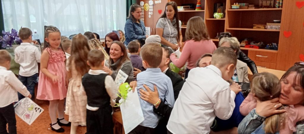 5b9749db 4c89 413d a59a 85bc5eb28954