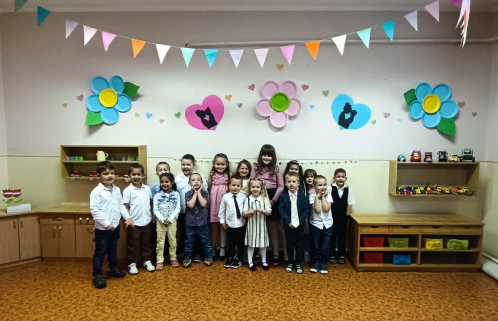 D2e02275 3f22 41f9 b8ad 802b7a72640c