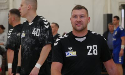 P2440041